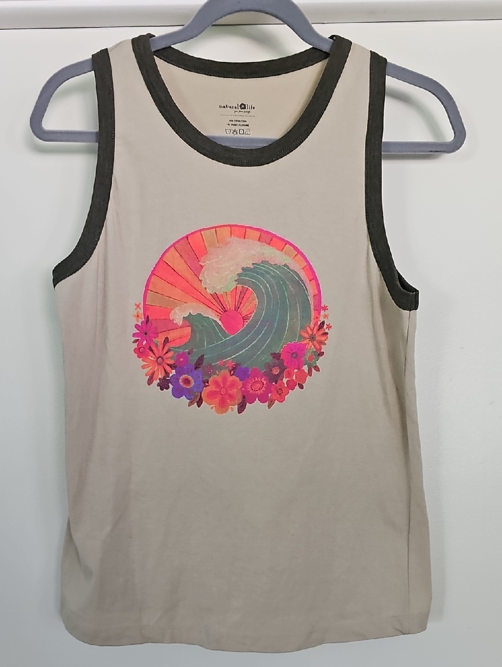 NATURAL LIFE Cream Ringer Tee with Dark Green trim
